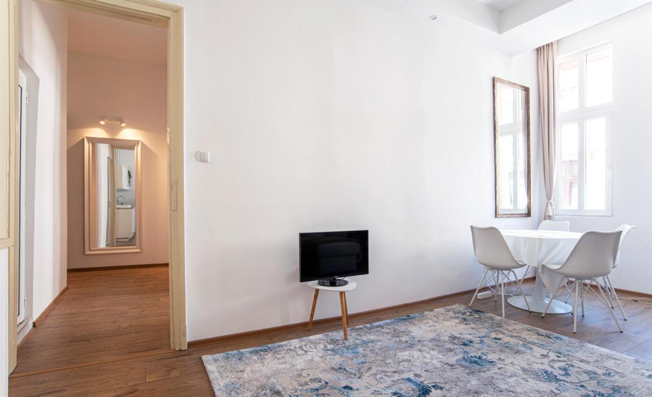 Supreme Luxury Top Central 1 Bedroom Apartment Sofia Luaran gambar